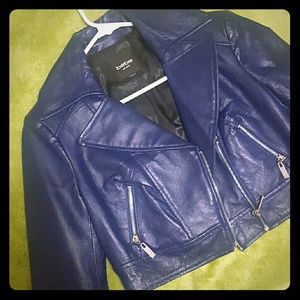 BEBE navy crop leather jacket